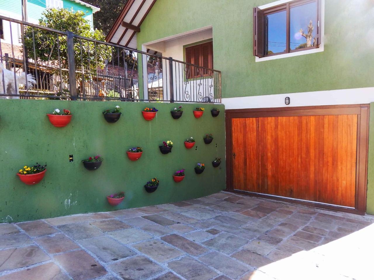 Gramado Suites Residence Possui 5 Quartos E 5 Banheiros Exterior photo